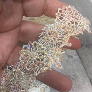 NWOT Amrita Singh ivory lace choker with faceted glass beads festival